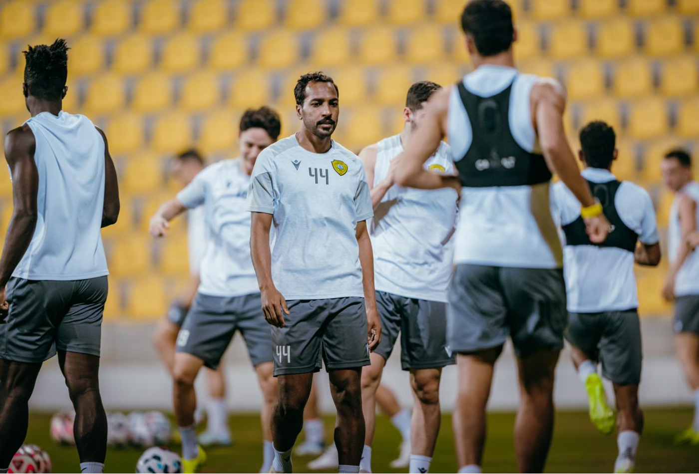 Al Wasl complete preparations for the match against Al Wahda in the